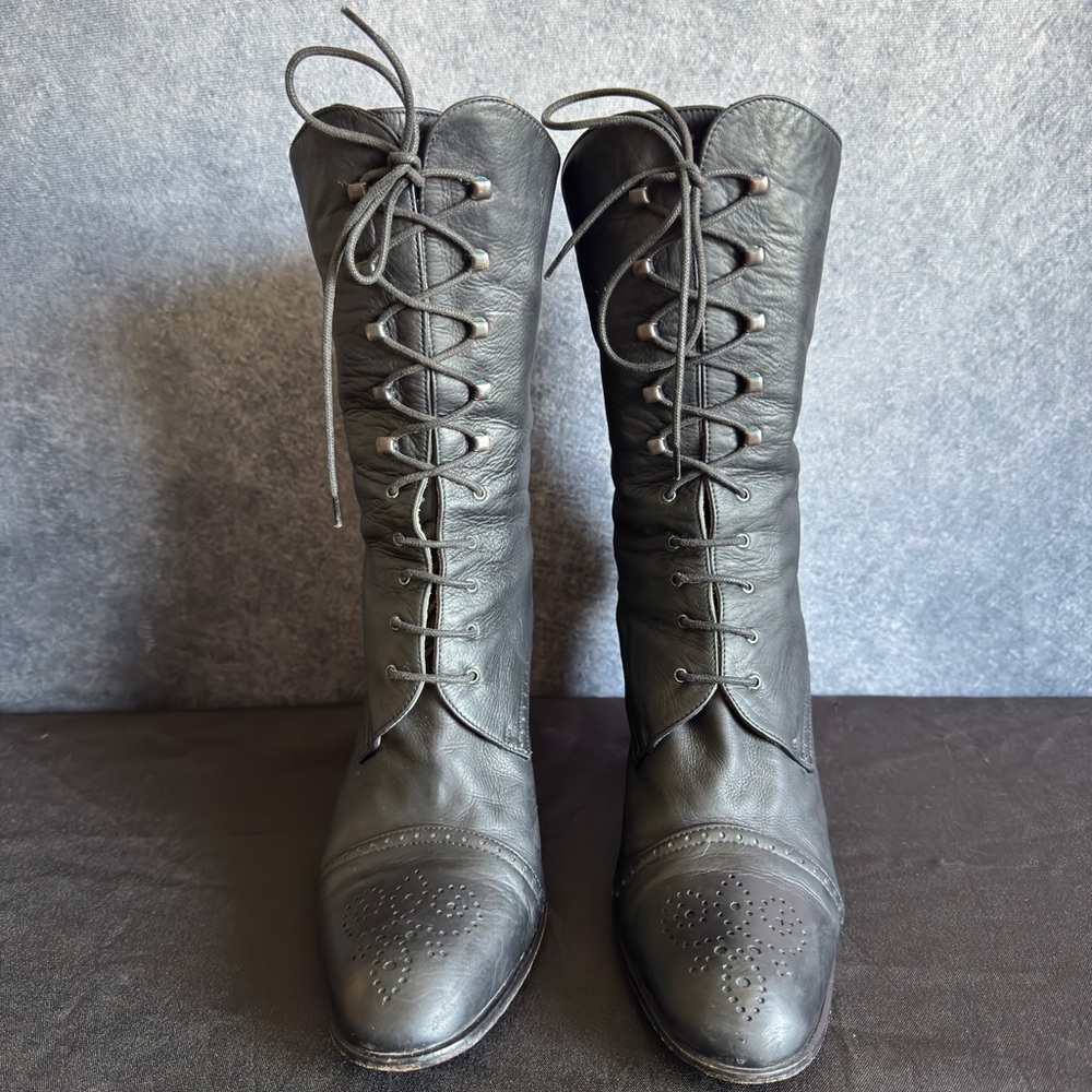 Victorian Black Lace-Up Leather Boots